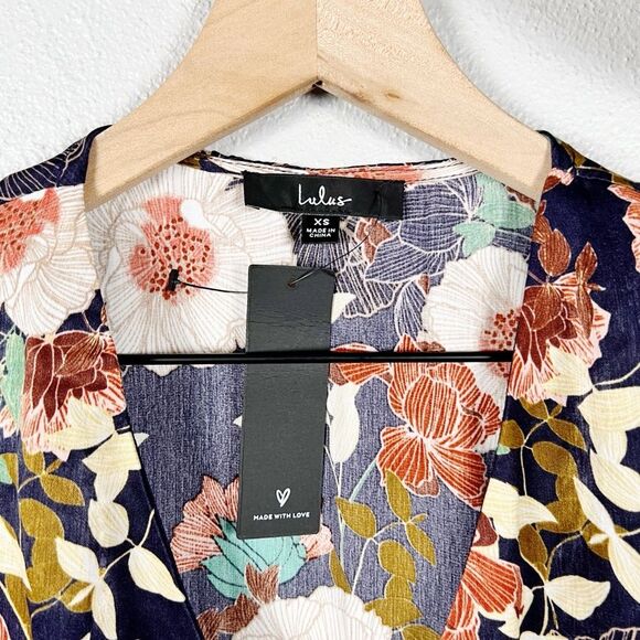 Lulus So Splendid Navy Blue Floral Satin Long Sleeve Wrap Mini Dress Size XS - Picture 5 of 8